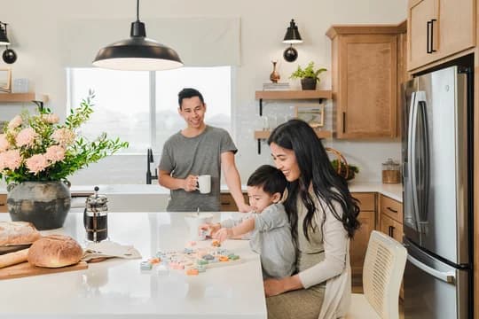 Elevon Frankfurt Child and Parents Playing Farmhouse Palette 6 Level