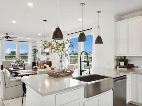 Alicante Jefferson II Kitchen