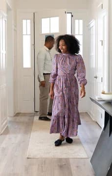 115917 Colts Farm Killarney III Loft Family in Foyer Farmhouse USP Crop