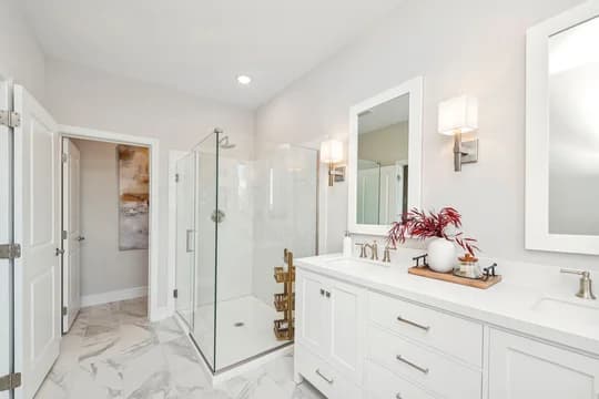 Creekshaw Tacoma II Primary Bath Classic Palette 6 Level 1 Modern Classic