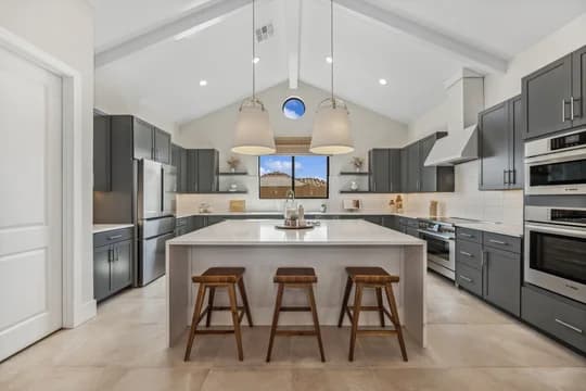 Edgewood Estates Frankfurt Kitchen Loft Palette 6 Level 2