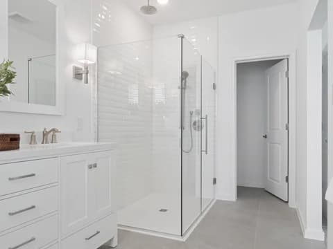 Westwood Tuscaloosa primary bath Classic Palette 6 Level 1