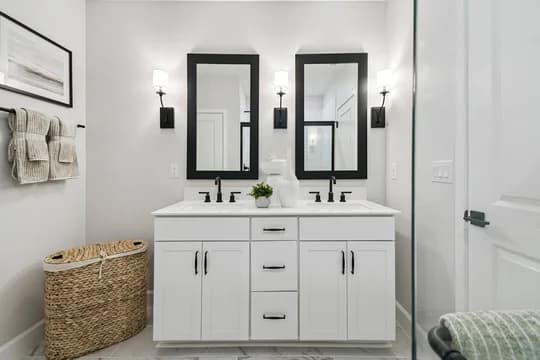 Aspire at Glen Aire Daffodil IV Primary Bath Farmhouse Palette 1 Ascend Coastal Farmhouse