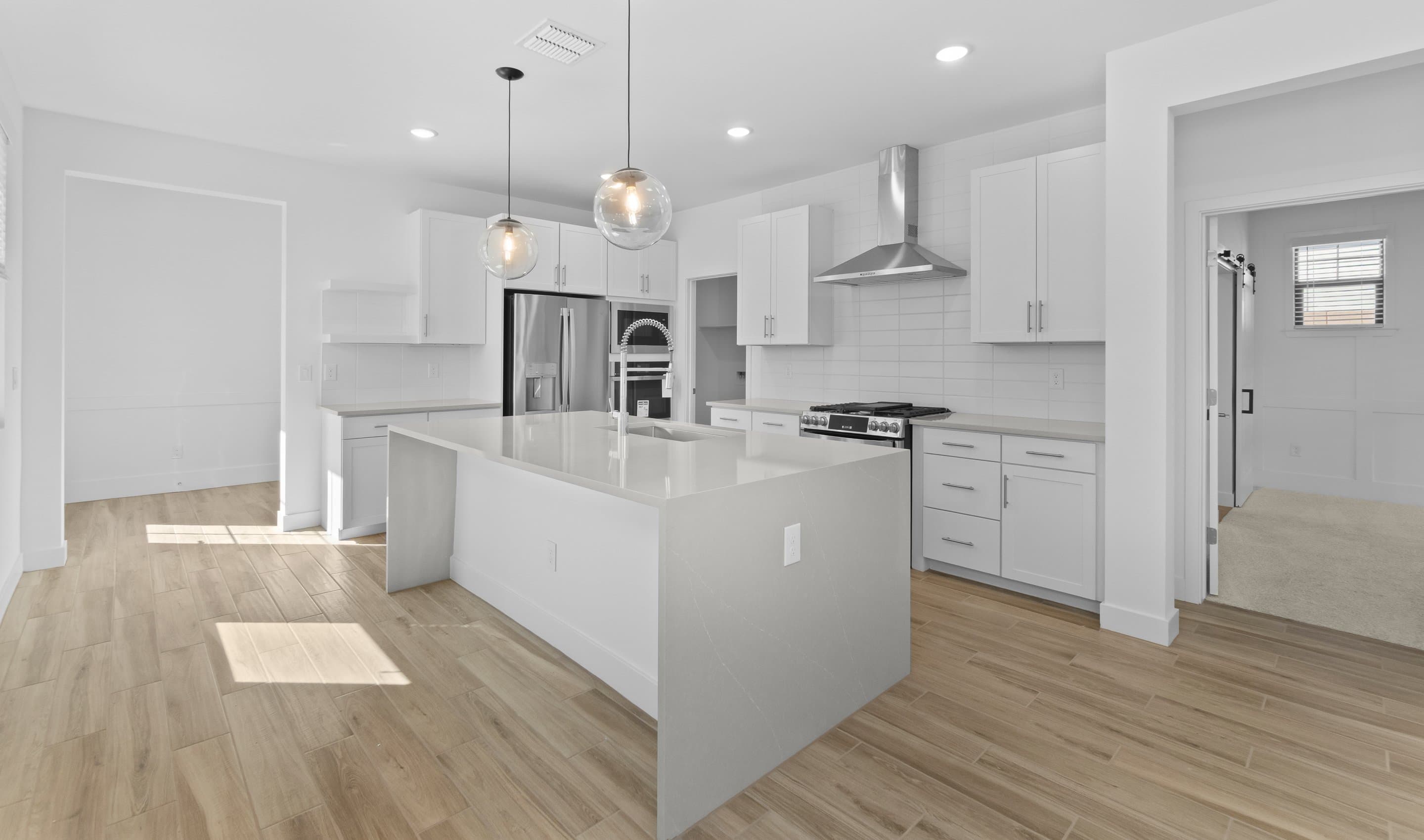 Kitchen with waterfall-edge island